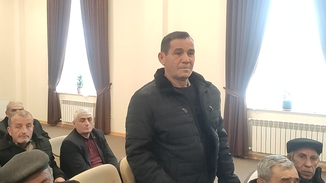 Seymur Orucov vətəndaşların problemini dinlədi - FOTOLAR